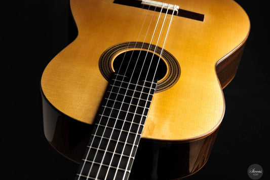 Dominique Field - 2004 - No. 165 img-2