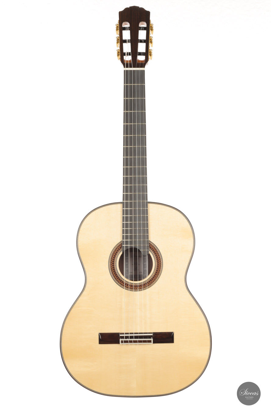Siccas Luthiers - Recital Traditional Spruce 64 cm - Front view