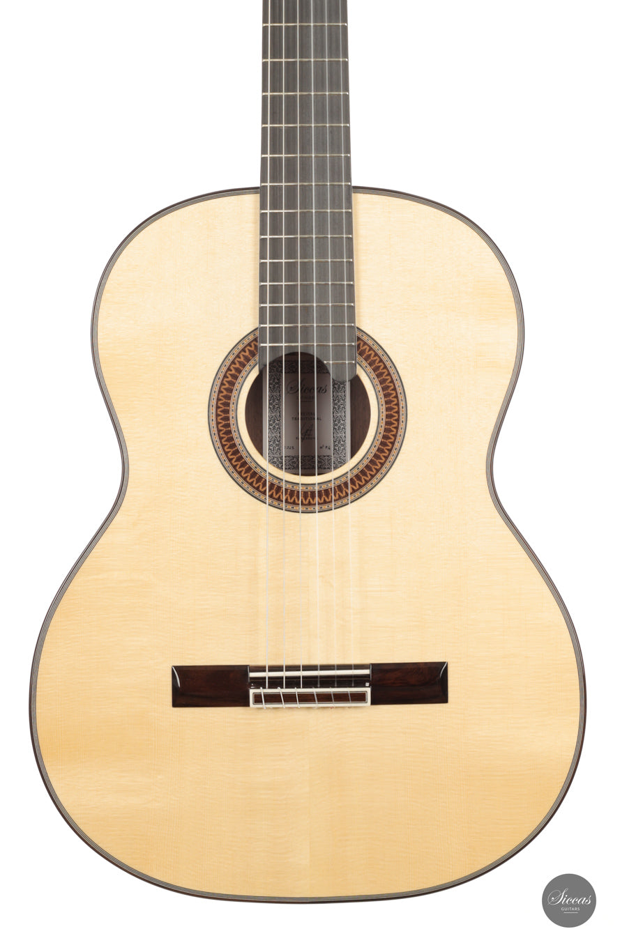 Siccas Luthiers - Recital Traditional Spruce 64 cm - Front view