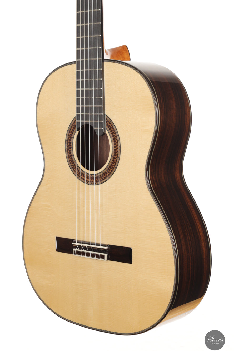 Siccas Luthiers - Recital Traditional Spruce 64 cm - Front view