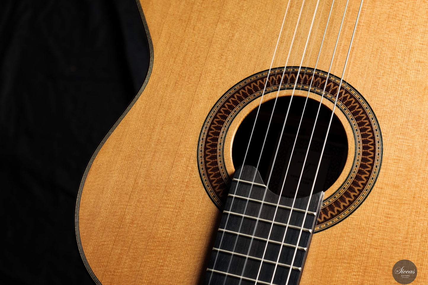 Siccas Luthiers - Recital Traditional Cedar 64 cm