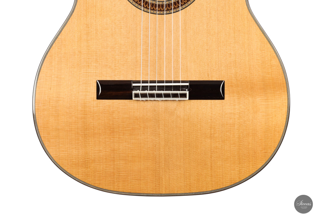 Siccas Luthiers - Recital Traditional Cedar 64 cm - Front view